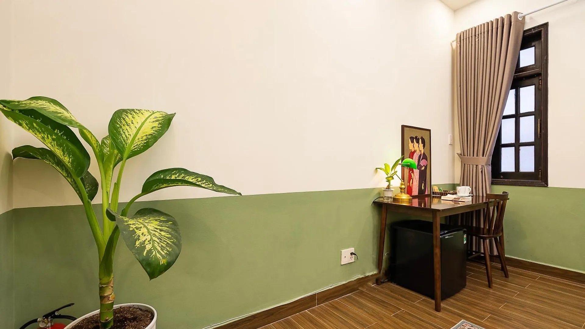 A Little Saigon Hotel - Bui Vien Walking Street Ho Chi Minh City Aparthotel