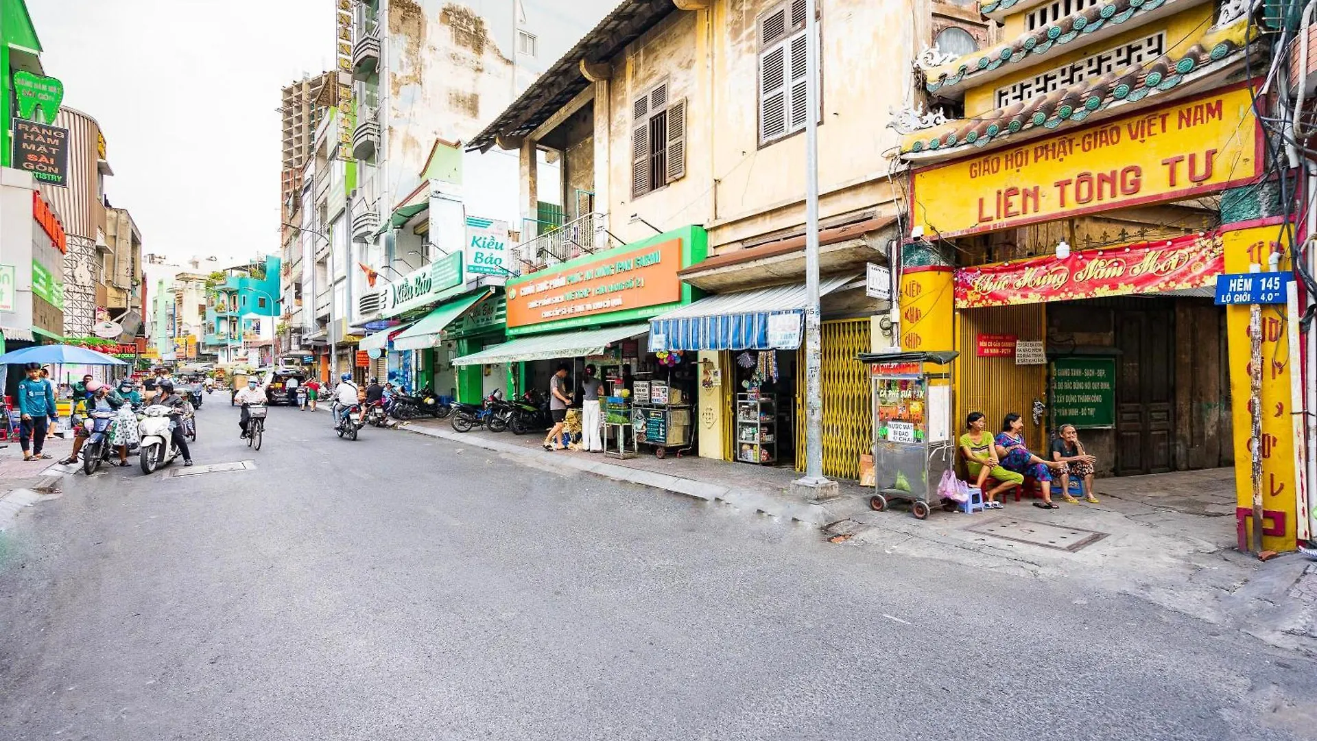 A Little Saigon Hotel - Bui Vien Walking Street Ho Chi Minh City