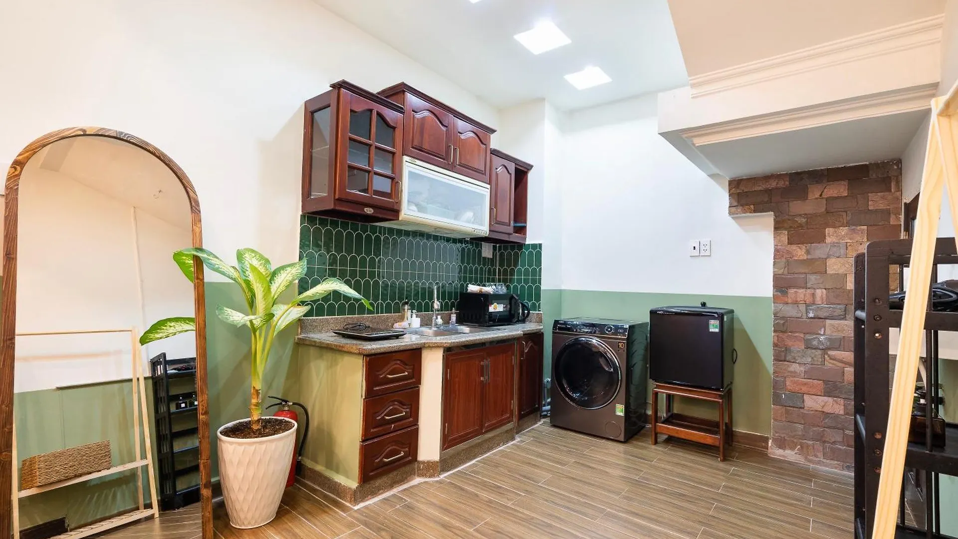 Aparthotel A Little Saigon Hotel - Bui Vien Walking Street Ho Chi Minh City