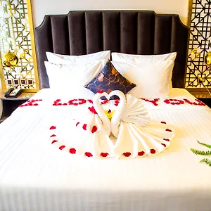 4* Hotel Cicilia Saigon Center