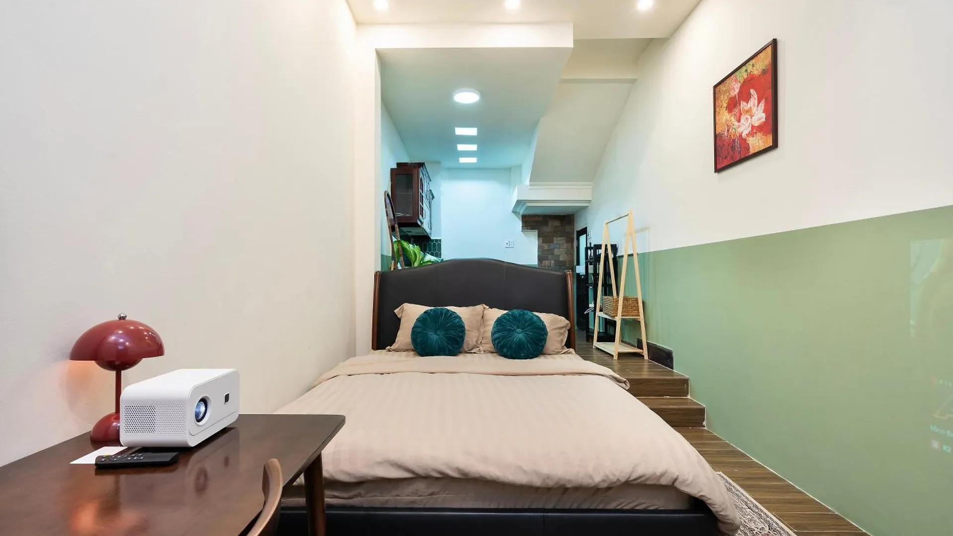 הו צ'י מין סיטי A Little Saigon Hotel - Bui Vien Walking Street הו צ'י מין סיטי